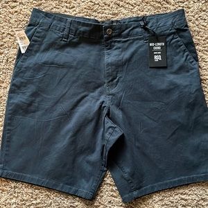RSQ boys/mens shorts NWT, size 33
